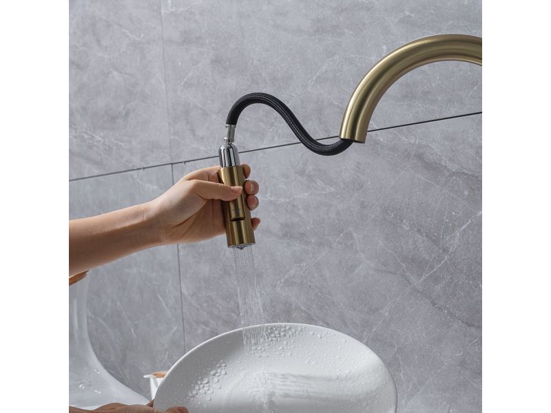 UPC pull down kitchen faucet